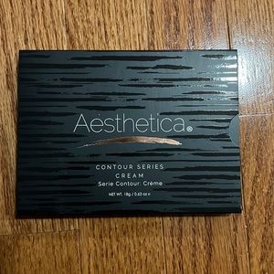 Aesthetica contour palette